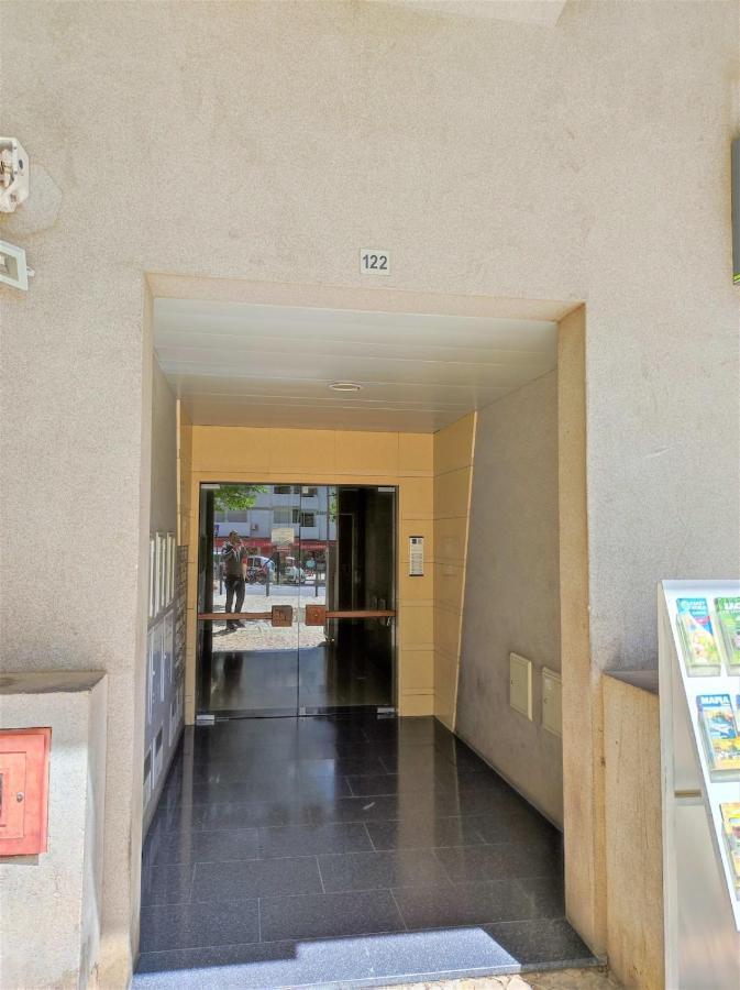 Algarve Modern T1 Apartment With Balcony In Albufeira Exterior photo